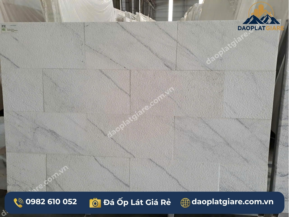 đá marble trắng ít vân Yên Bái mẫu 3