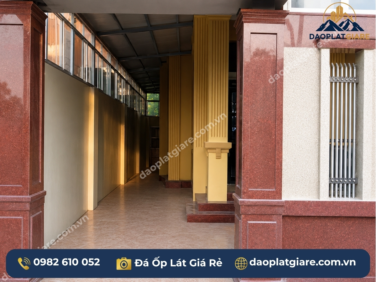 đá ốp tường ngoài trời hoa cương đỏ ruby Bình Định trụ cổng