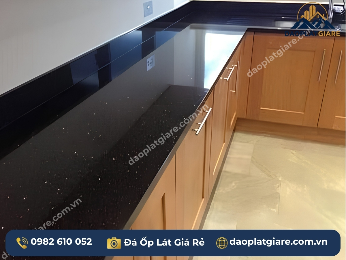 đá granite đen kim sa tấm lớn ốp bếp nội thất
