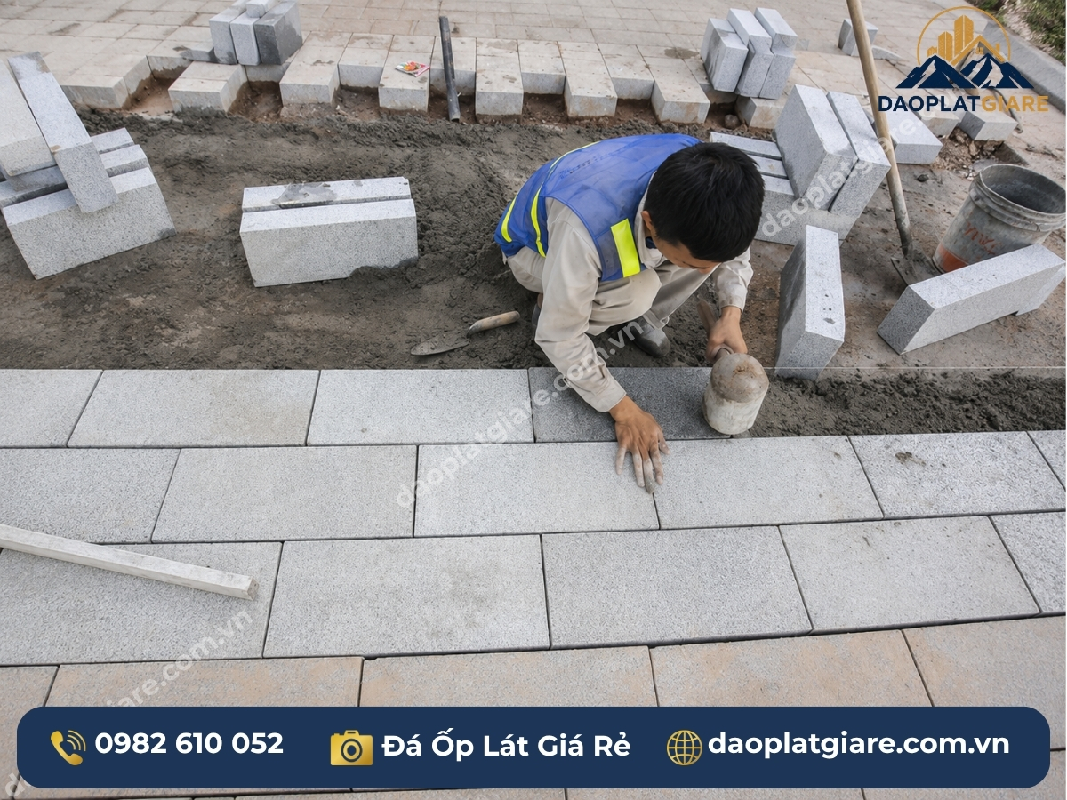 đá granite xám lát sân vườn biệt thự ngoài trời công trình Thiên Khôi