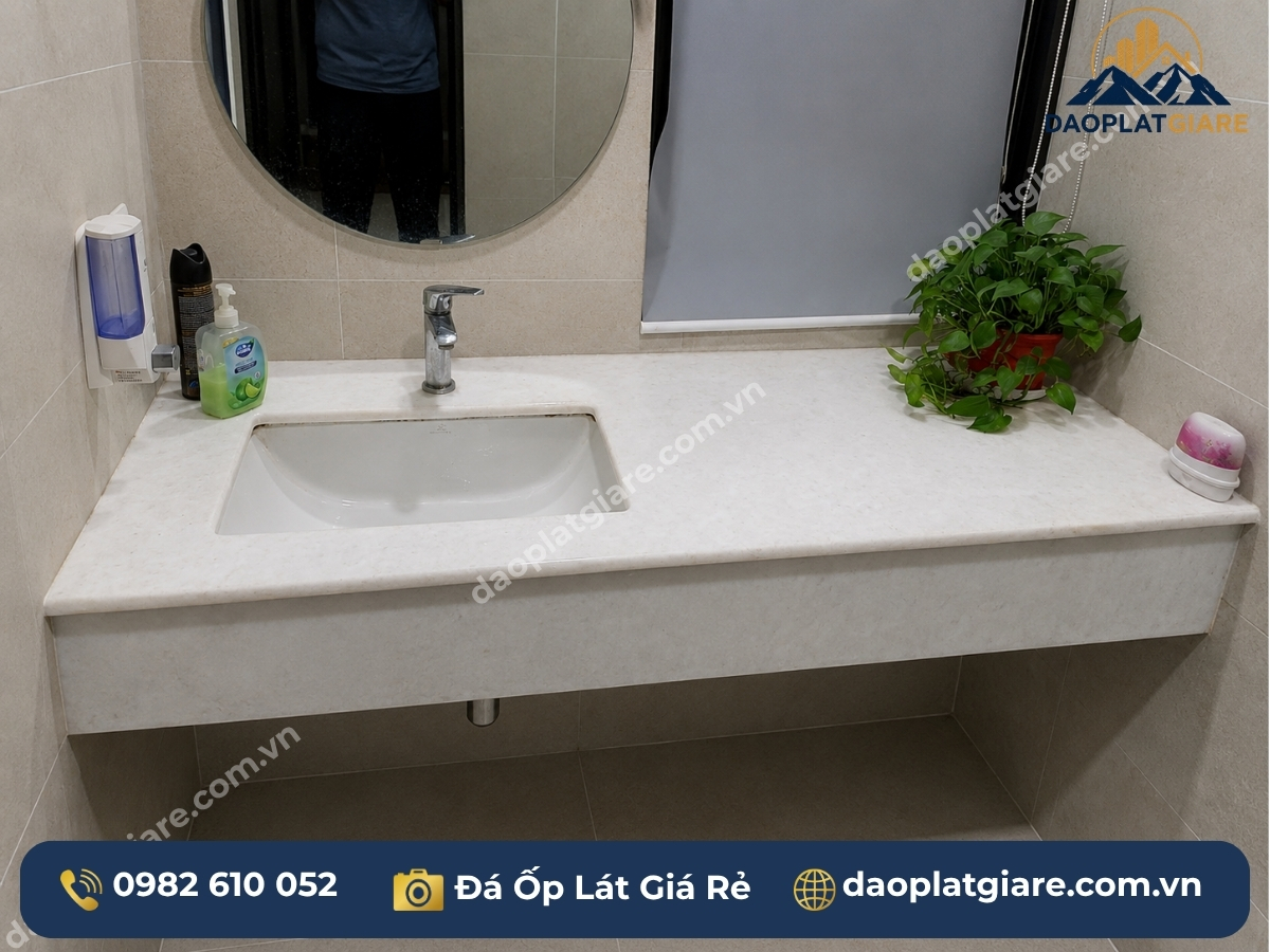bồn rửa mặt đá trắng không vân Yên Bái sang trọng sáng bừng không gian