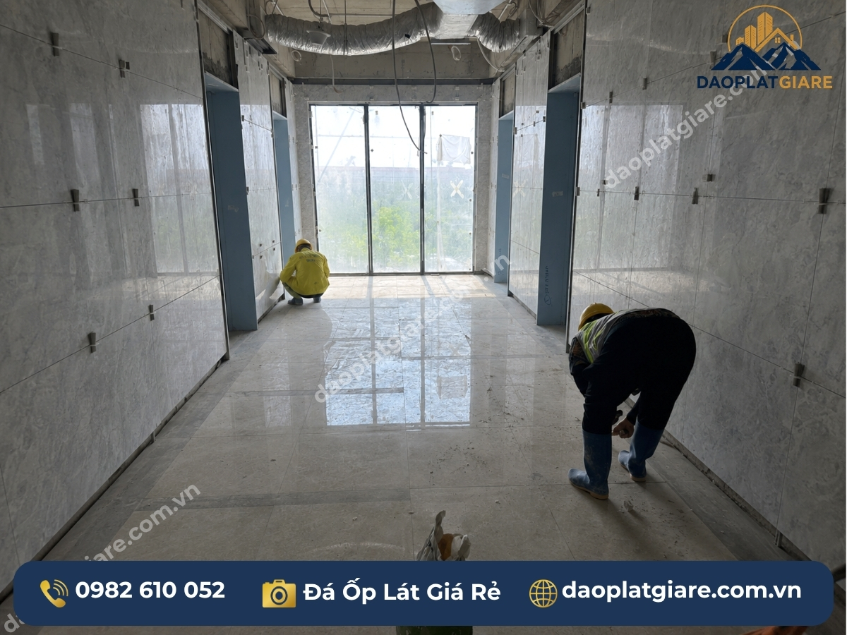 thi công đá lát sàn sảnh tòa nhà dự án quy mô lớn