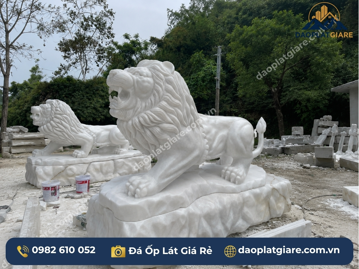 tượng sư tử đá trắng Yên Bái nguyên khối chế tác thủ công